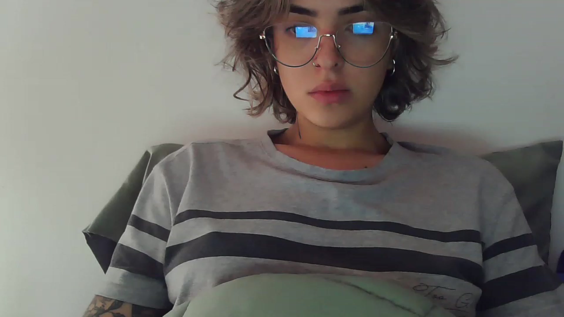Gallery image thumbnail from fionacarter's myfreecams stream on, 05/31/2023, 16:22 image 5 of 20