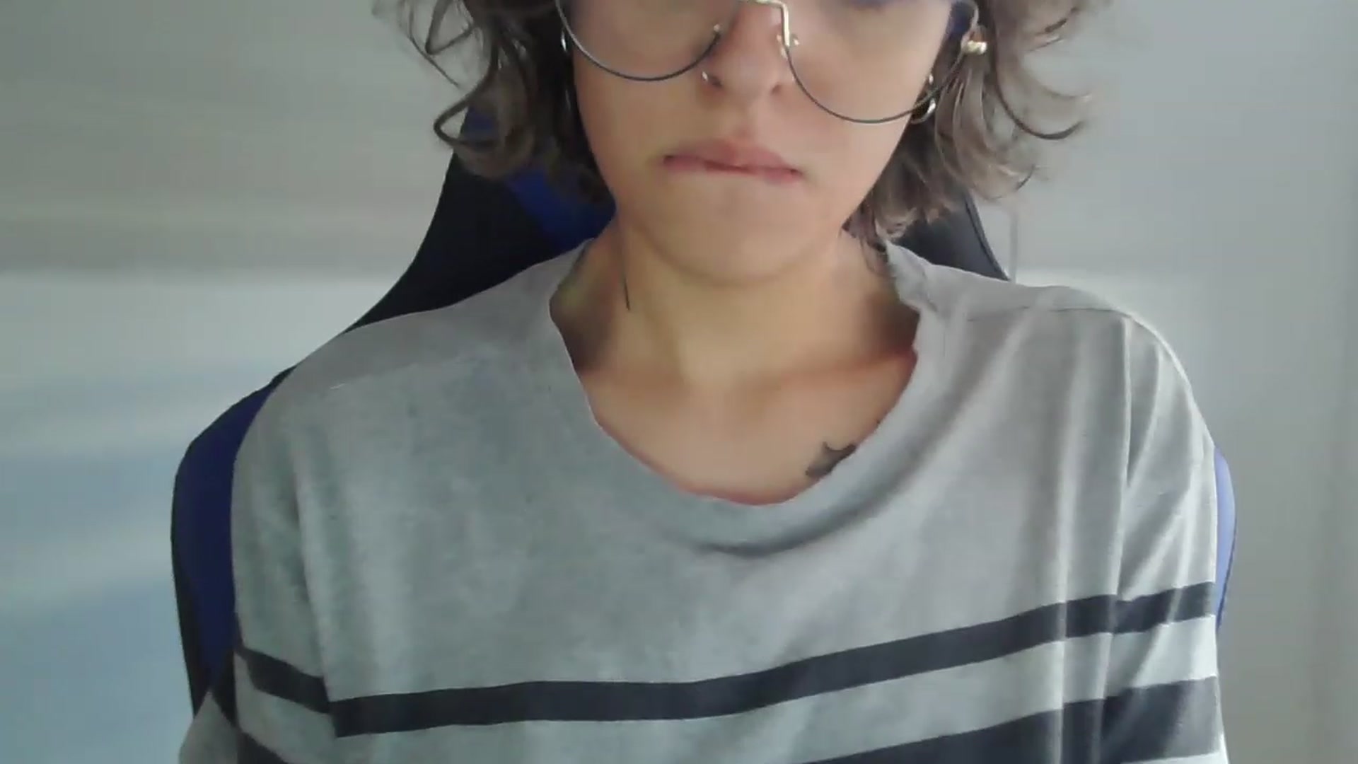 Gallery image thumbnail from fionacarter's myfreecams stream on, 05/31/2023, 16:22 image 20 of 20