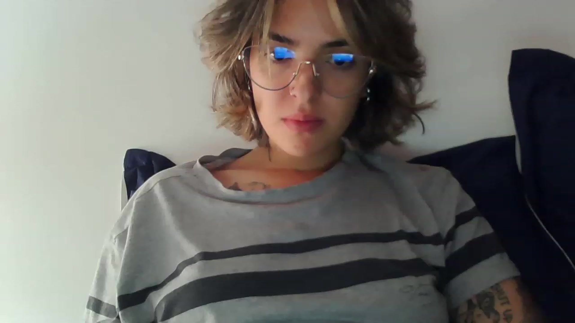 Gallery image thumbnail from fionacarter's myfreecams stream on, 06/13/2023, 15:36 image 5 of 20