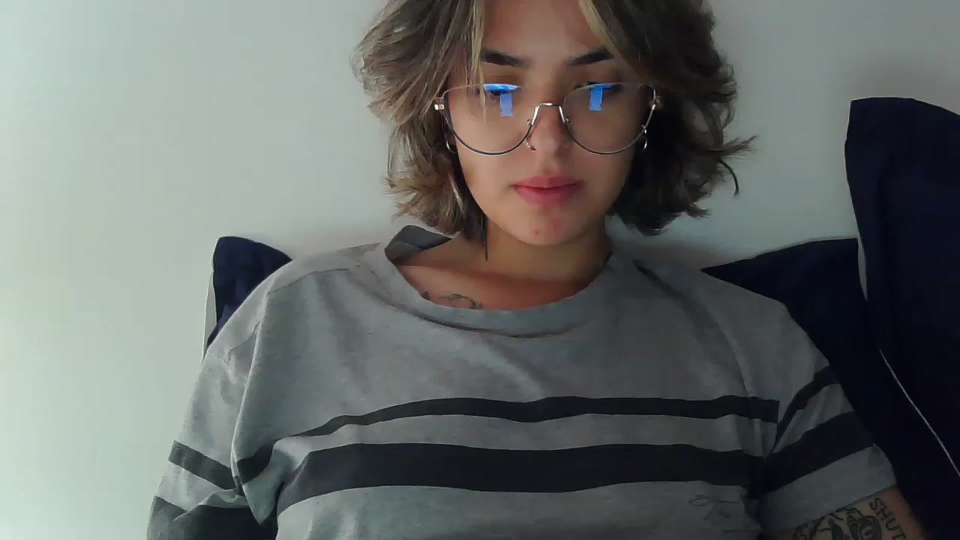 Gallery image thumbnail from fionacarter's myfreecams stream on, 06/13/2023, 15:36 image 2 of 20