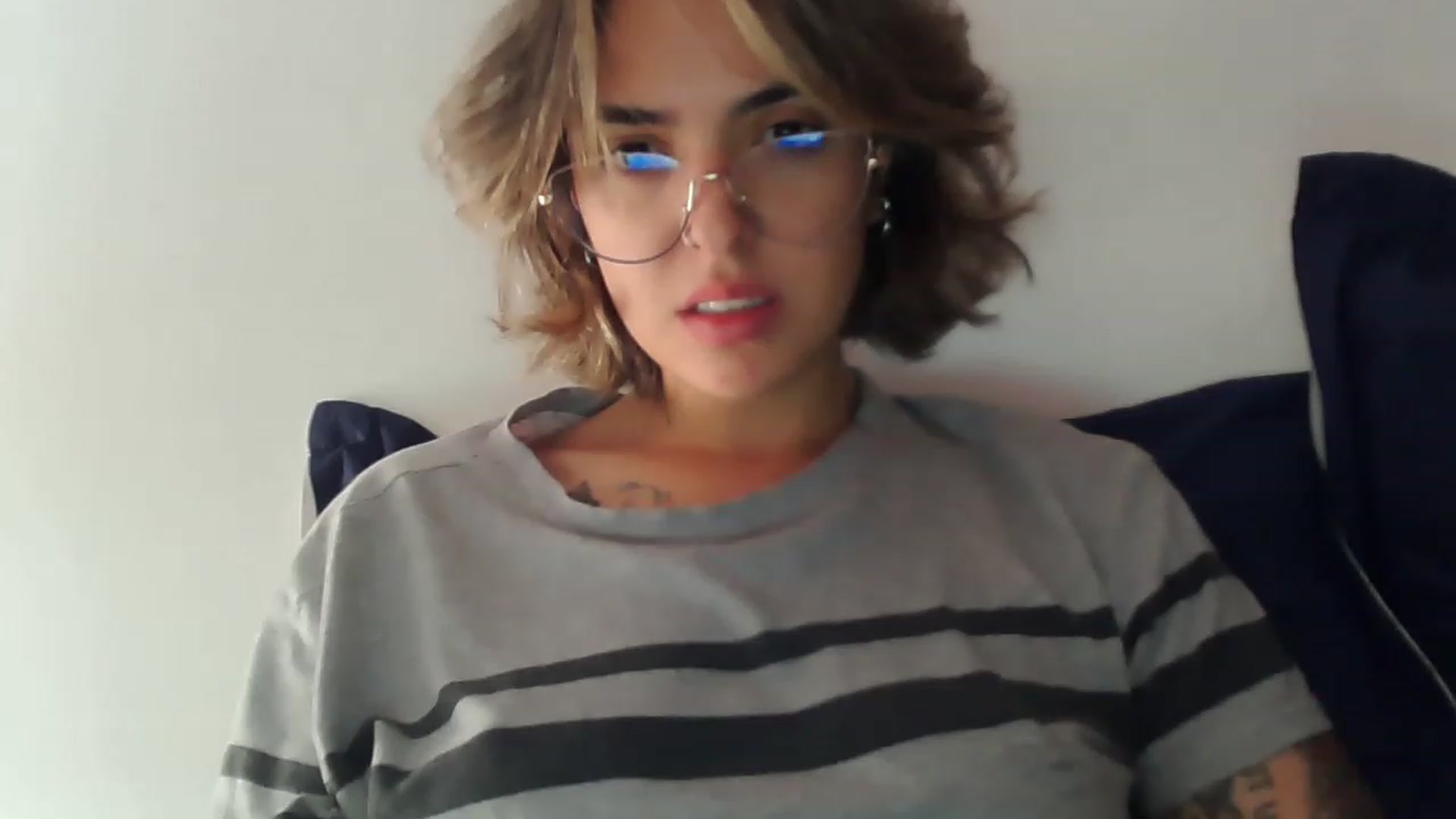 Gallery image thumbnail from fionacarter's myfreecams stream on, 06/13/2023, 15:36 image 3 of 20