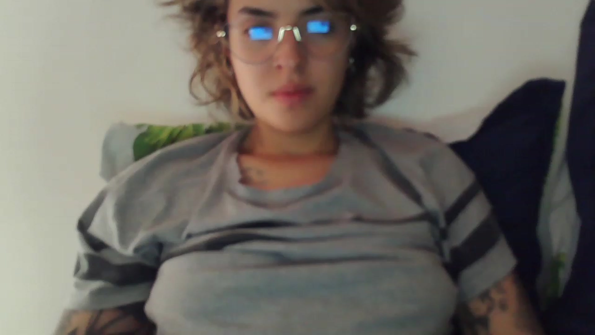 Gallery image thumbnail from fionacarter's myfreecams stream on, 06/21/2023, 16:00 image 20 of 20