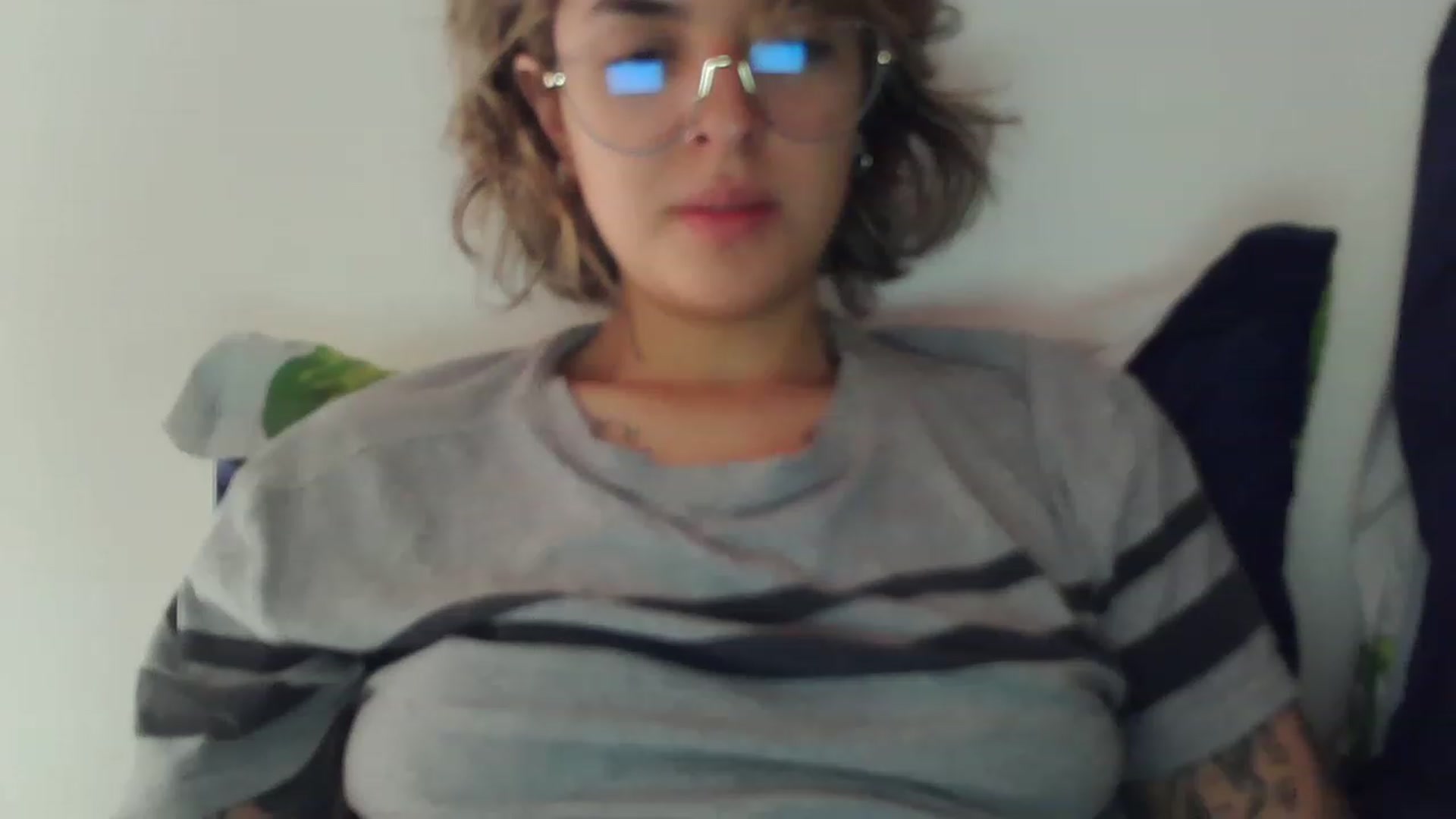 Gallery image thumbnail from fionacarter's myfreecams stream on, 06/21/2023, 16:00 image 13 of 20