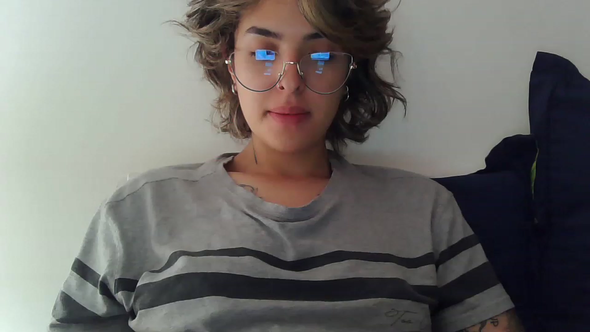 Gallery image thumbnail from fionacarter's myfreecams stream on, 06/21/2023, 16:31 image 16 of 20