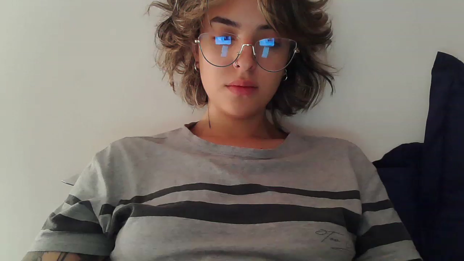 Gallery image thumbnail from fionacarter's myfreecams stream on, 06/21/2023, 16:31 image 2 of 20
