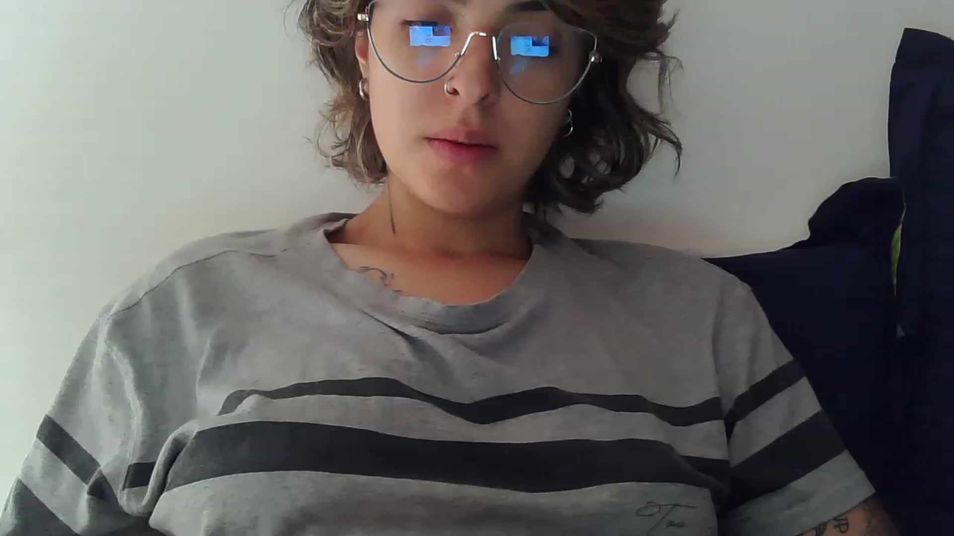 Gallery image thumbnail from fionacarter's myfreecams stream on, 06/21/2023, 16:31 image 18 of 20