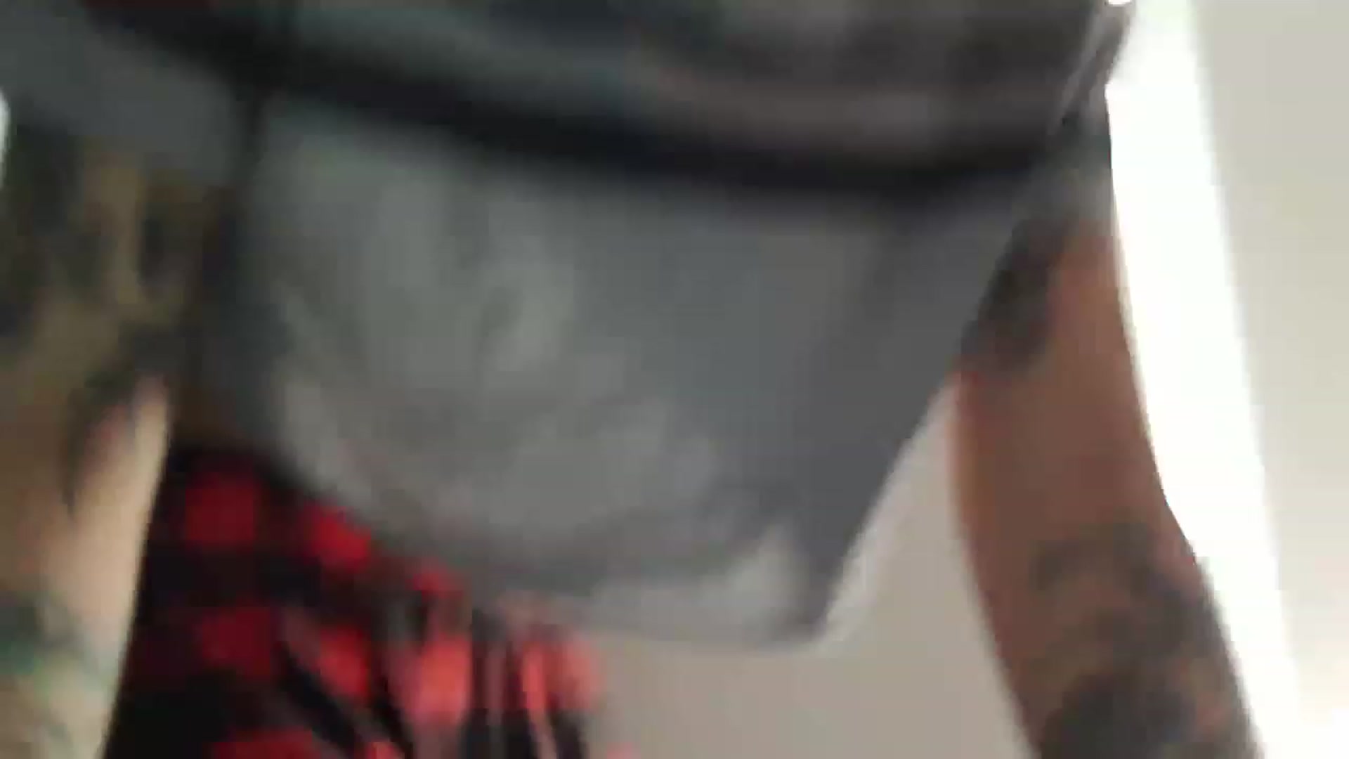 Gallery image thumbnail from fionacarter's myfreecams stream on, 06/21/2023, 16:31 image 6 of 20