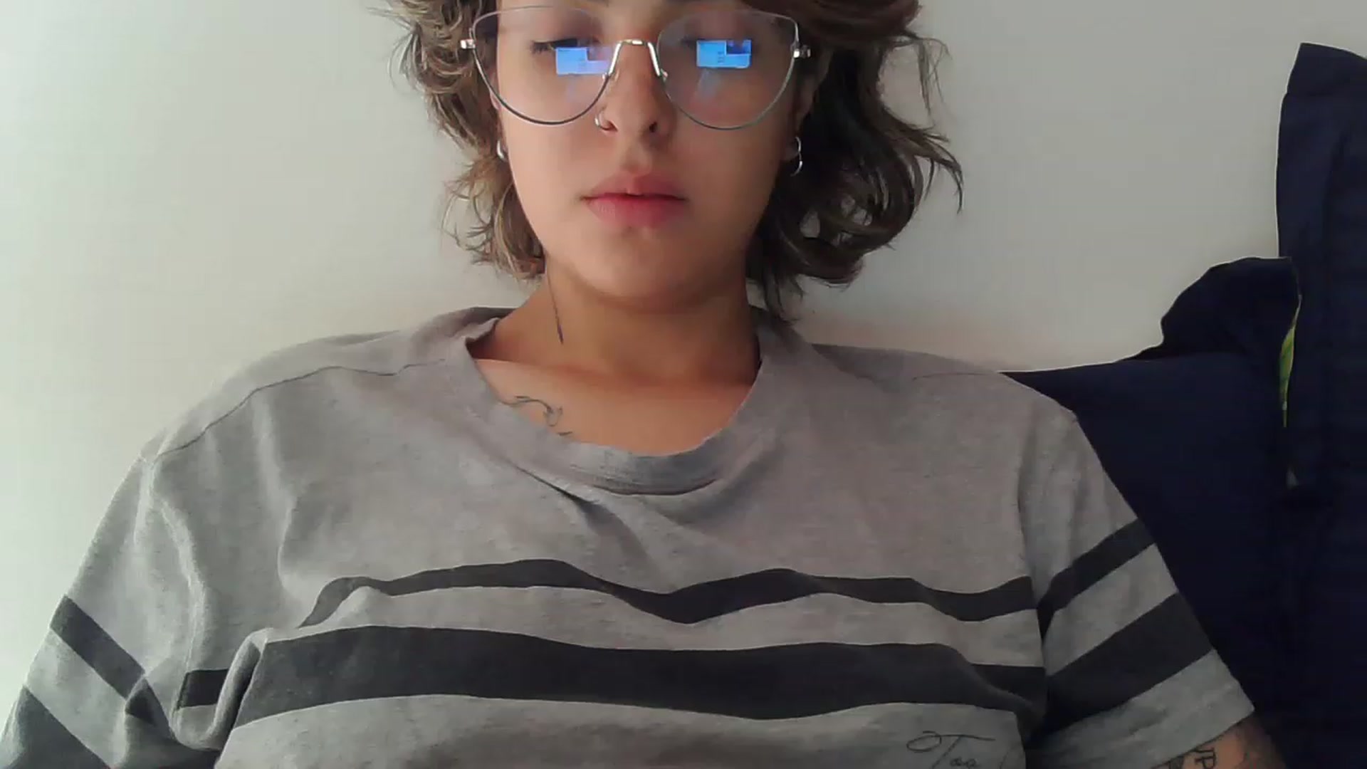 Gallery image thumbnail from fionacarter's myfreecams stream on, 06/21/2023, 16:31 image 19 of 20
