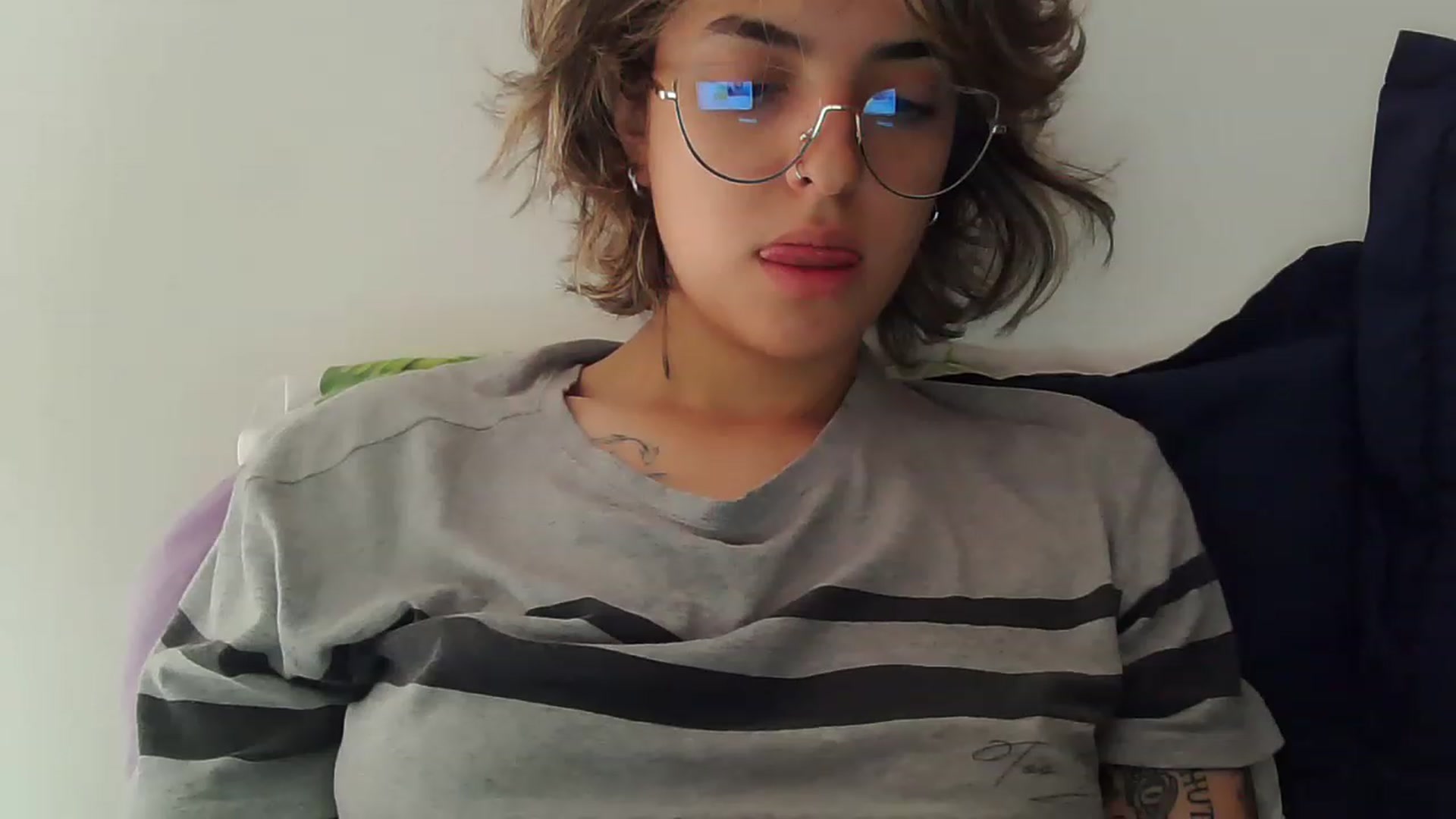 Gallery image thumbnail from fionacarter's myfreecams stream on, 06/21/2023, 17:47 image 6 of 20