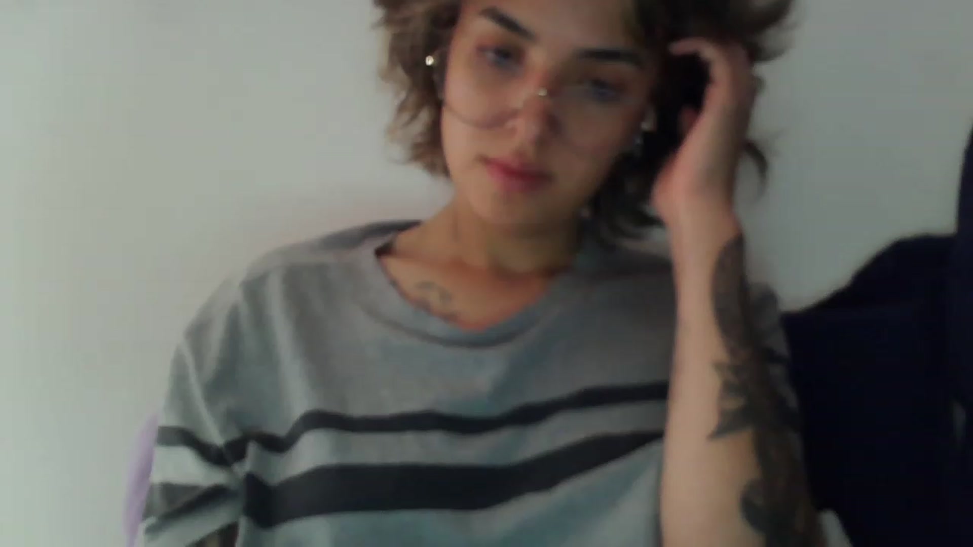 Gallery image thumbnail from fionacarter's myfreecams stream on, 06/21/2023, 17:47 image 15 of 20