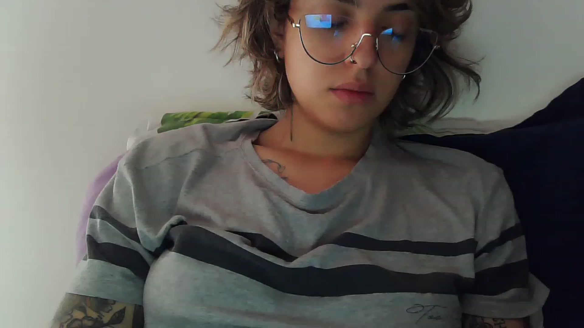 Gallery image thumbnail from fionacarter's myfreecams stream on, 06/21/2023, 17:47 image 8 of 20