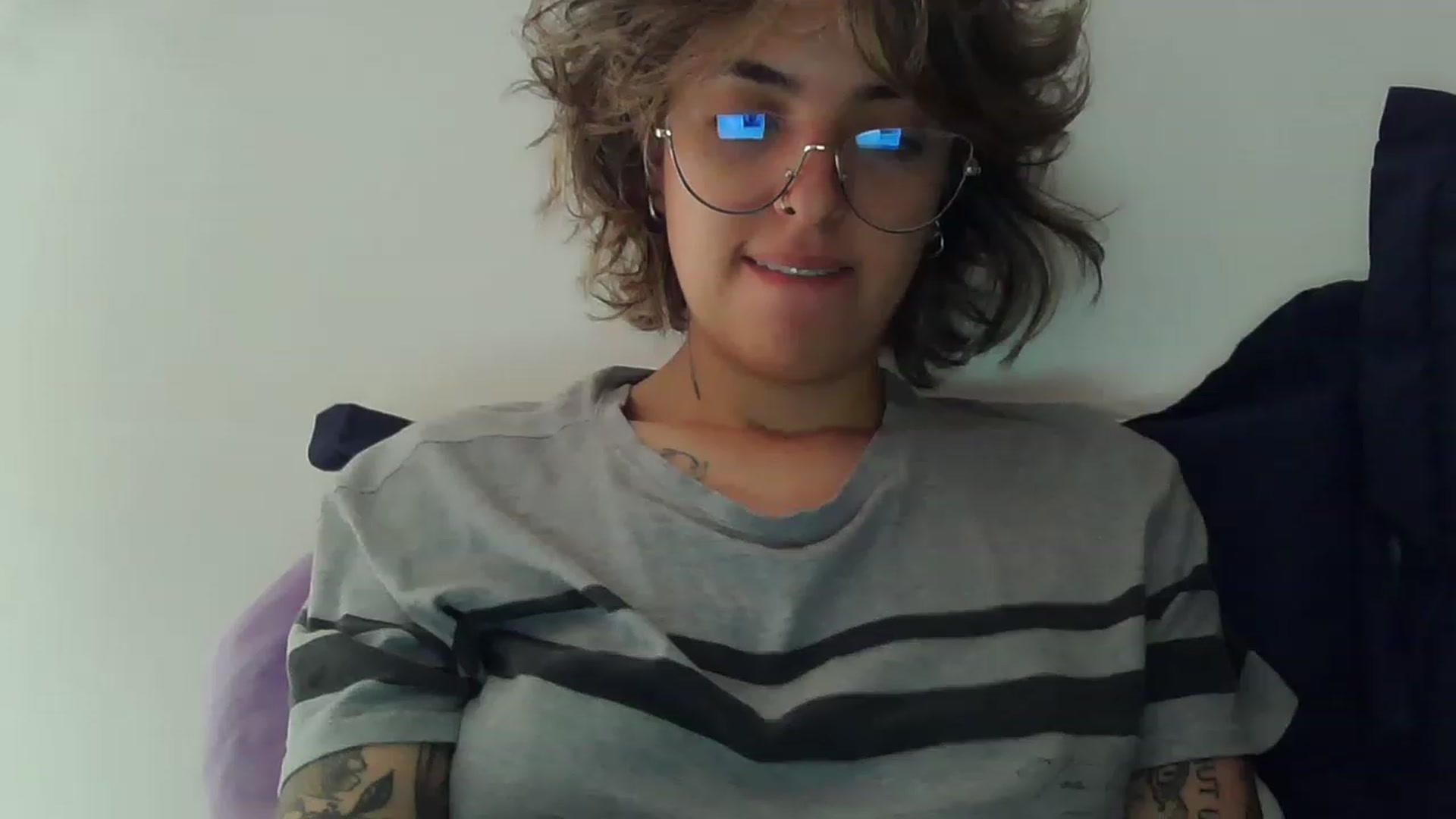 Gallery image thumbnail from fionacarter's myfreecams stream on, 06/21/2023, 17:47 image 20 of 20