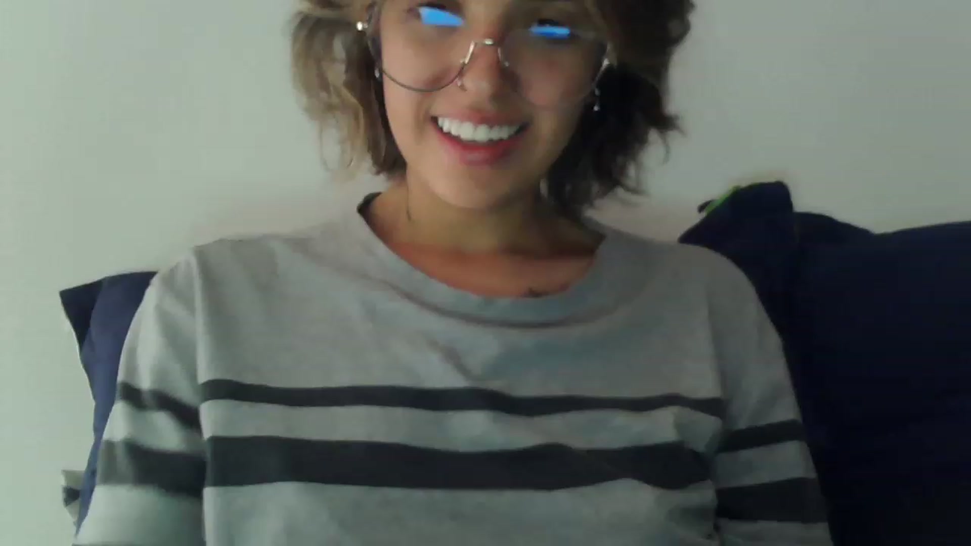 Gallery image thumbnail from fionacarter's myfreecams stream on, 06/22/2023, 17:58 image 1 of 20