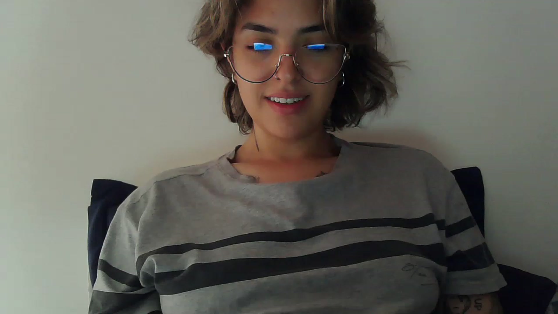 Gallery image thumbnail from fionacarter's myfreecams stream on, 06/28/2023, 17:47 image 10 of 20
