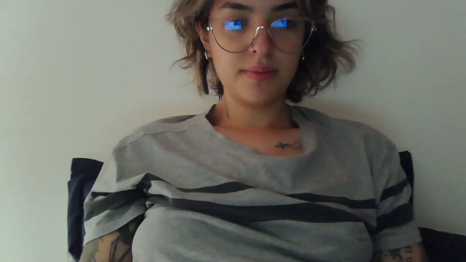 Gallery image thumbnail from fionacarter's myfreecams stream on, 06/28/2023, 17:47 image 2 of 20