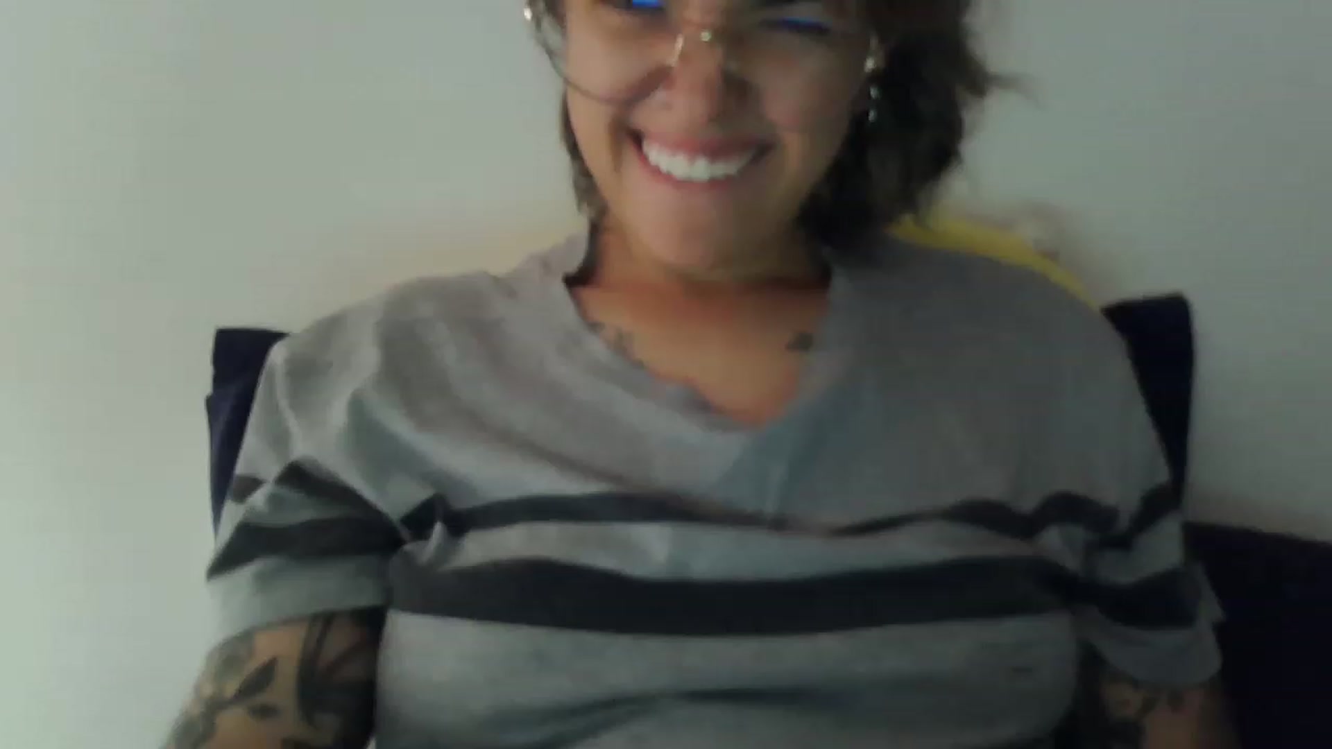 Gallery image thumbnail from fionacarter's myfreecams stream on, 06/28/2023, 17:47 image 5 of 20