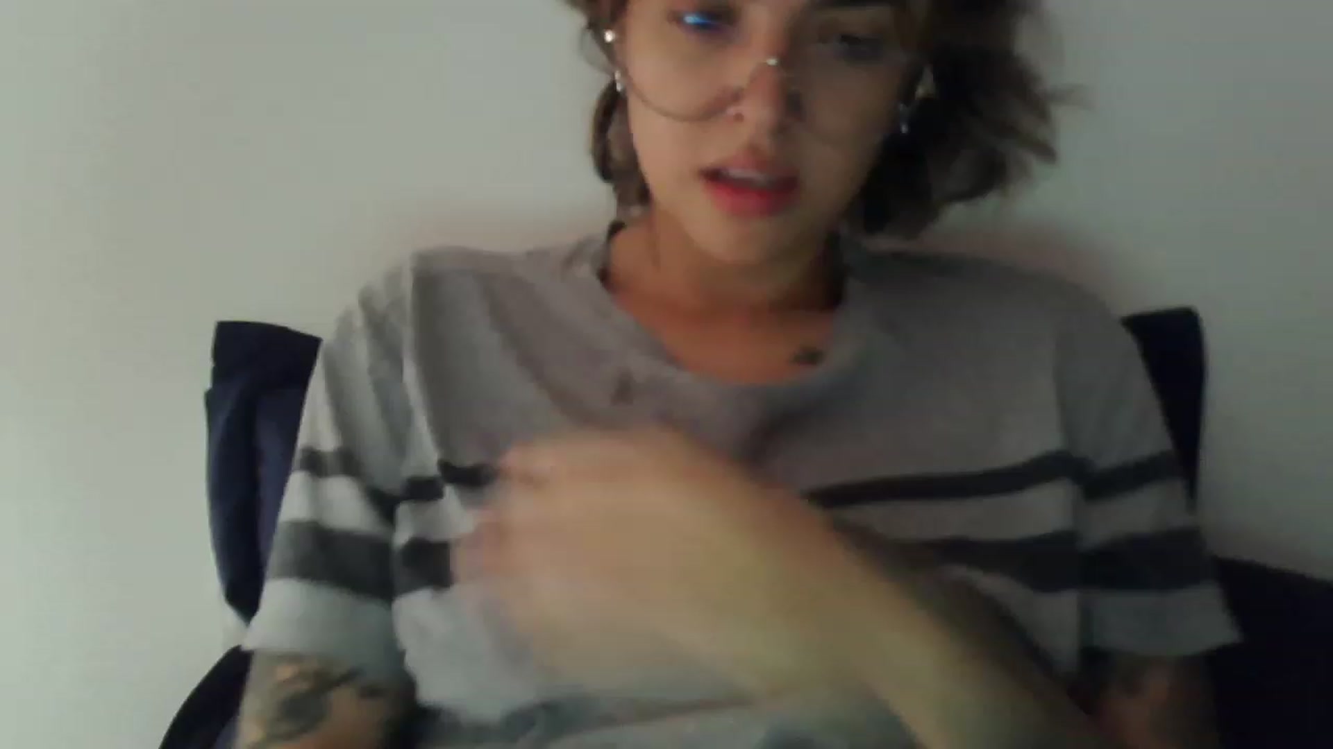 Gallery image thumbnail from fionacarter's myfreecams stream on, 06/28/2023, 17:47 image 9 of 20