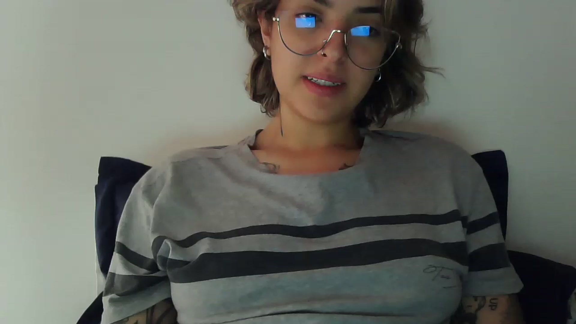 Gallery image thumbnail from fionacarter's myfreecams stream on, 06/28/2023, 17:47 image 11 of 20