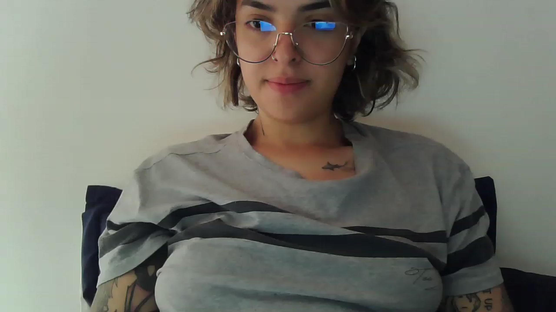 Gallery image thumbnail from fionacarter's myfreecams stream on, 06/28/2023, 17:47 image 1 of 20