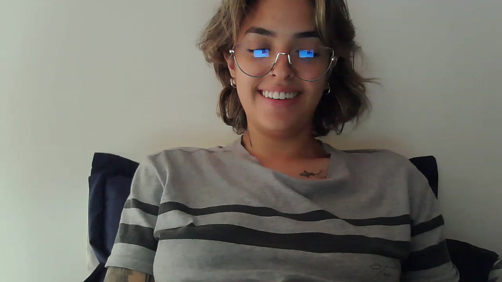 Gallery image thumbnail from fionacarter's myfreecams stream on, 06/28/2023, 17:47 image 19 of 20