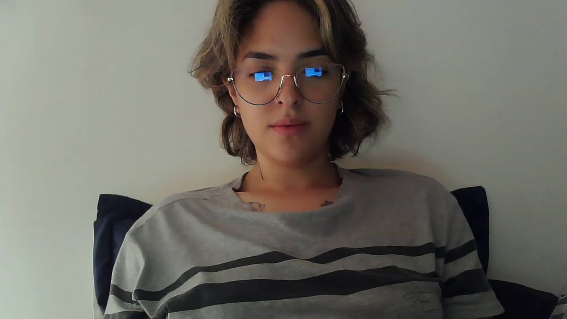 Gallery image thumbnail from fionacarter's myfreecams stream on, 06/28/2023, 17:47 image 16 of 20