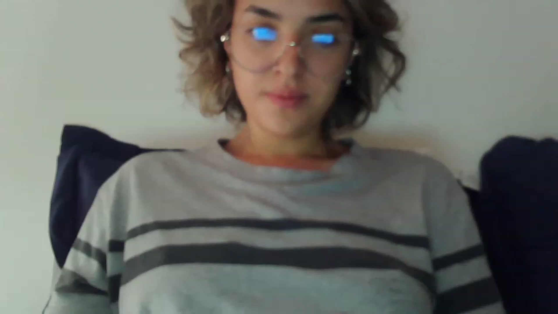 Gallery image thumbnail from fionacarter's myfreecams stream on, 06/29/2023, 15:54 image 18 of 20