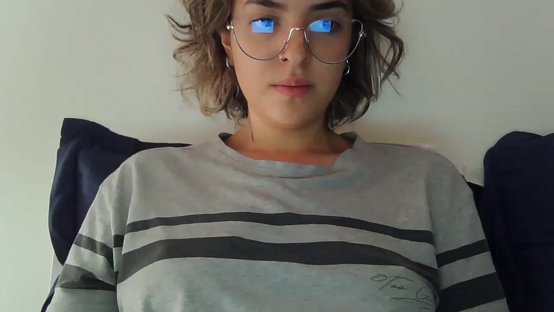 Gallery image thumbnail from fionacarter's myfreecams stream on, 06/29/2023, 15:54 image 17 of 20
