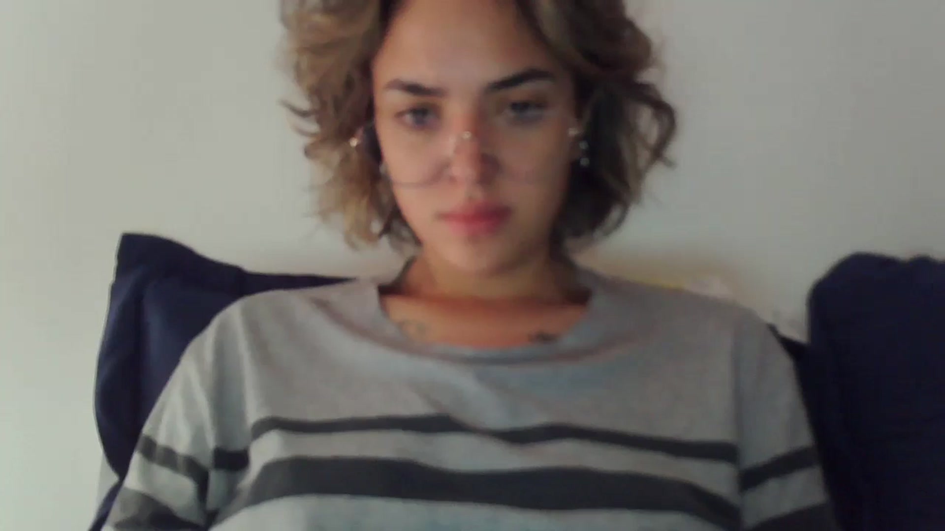 Gallery image thumbnail from fionacarter's myfreecams stream on, 06/29/2023, 16:21 image 3 of 20