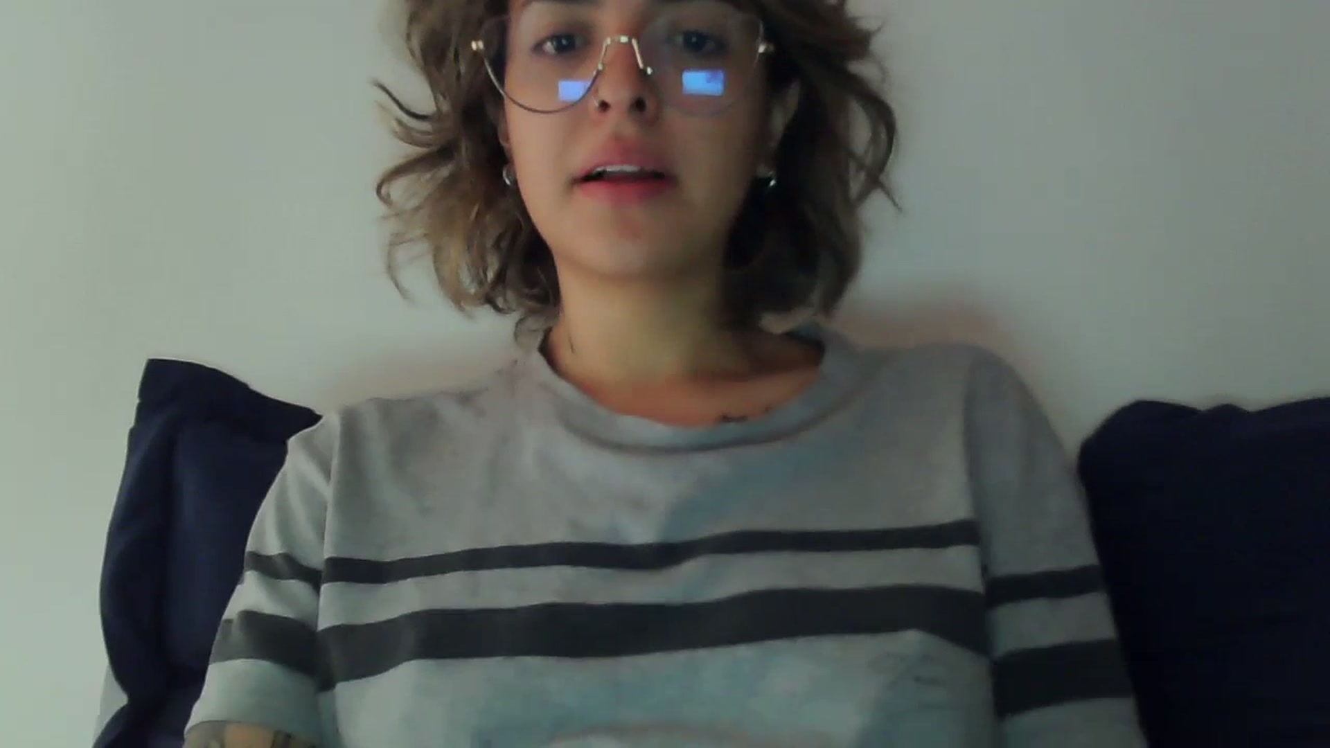 Gallery image thumbnail from fionacarter's myfreecams stream on, 06/29/2023, 16:21 image 13 of 20