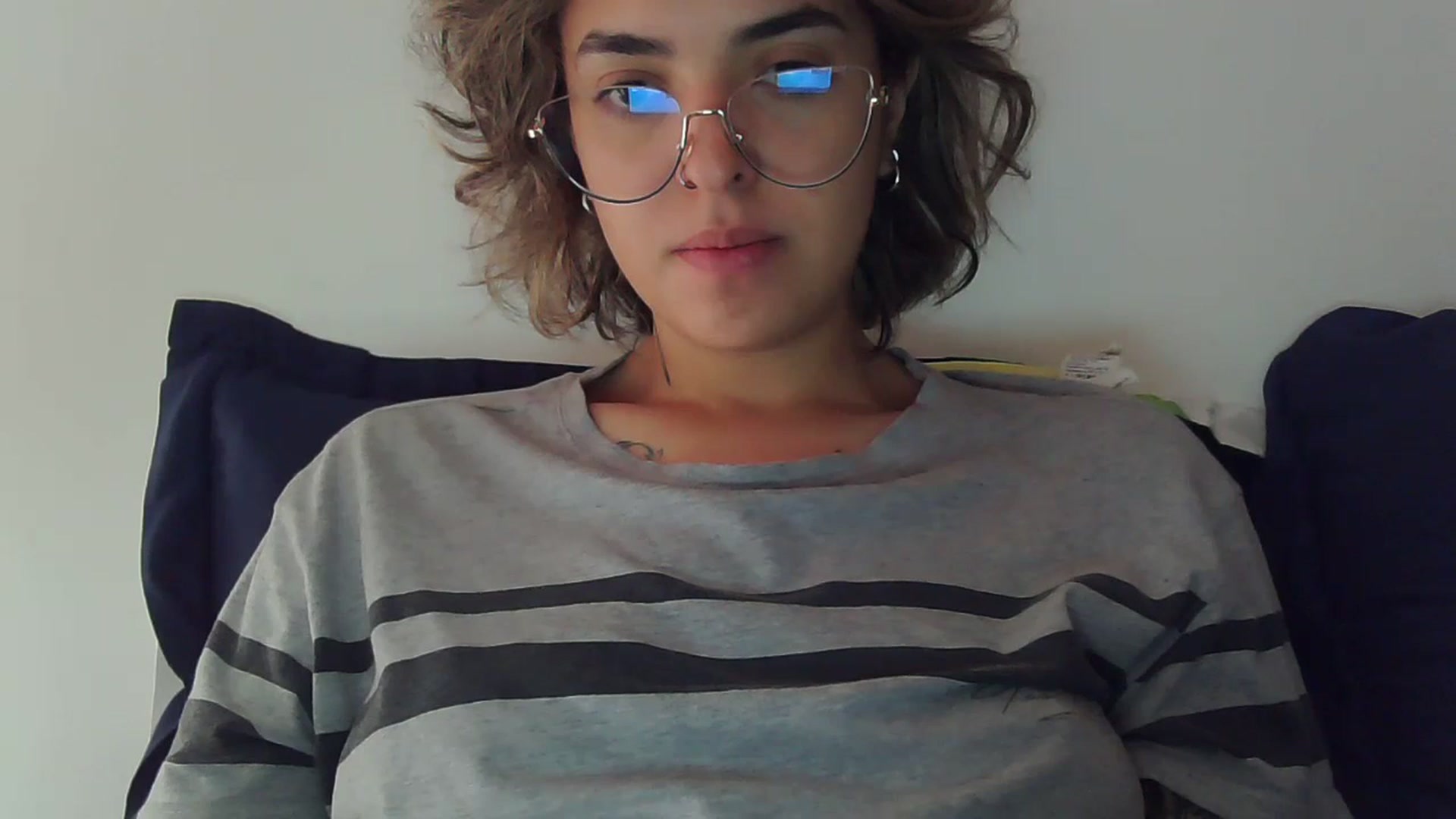 Gallery image thumbnail from fionacarter's myfreecams stream on, 06/29/2023, 16:21 image 6 of 20