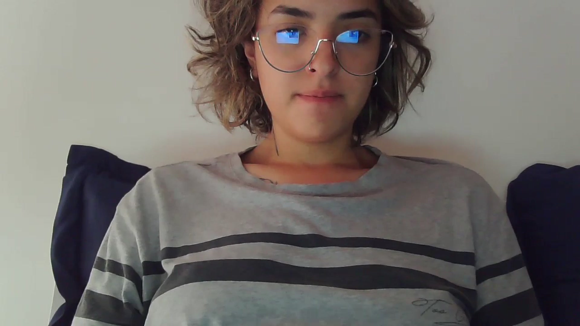 Gallery image thumbnail from fionacarter's myfreecams stream on, 06/29/2023, 16:21 image 9 of 20