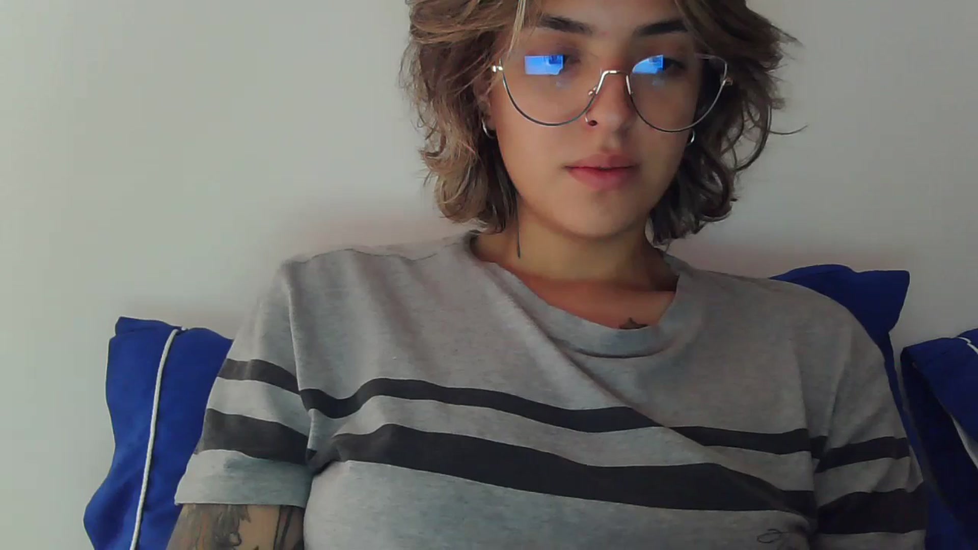 Gallery image thumbnail from fionacarter's myfreecams stream on, 07/11/2023, 15:52 image 7 of 20