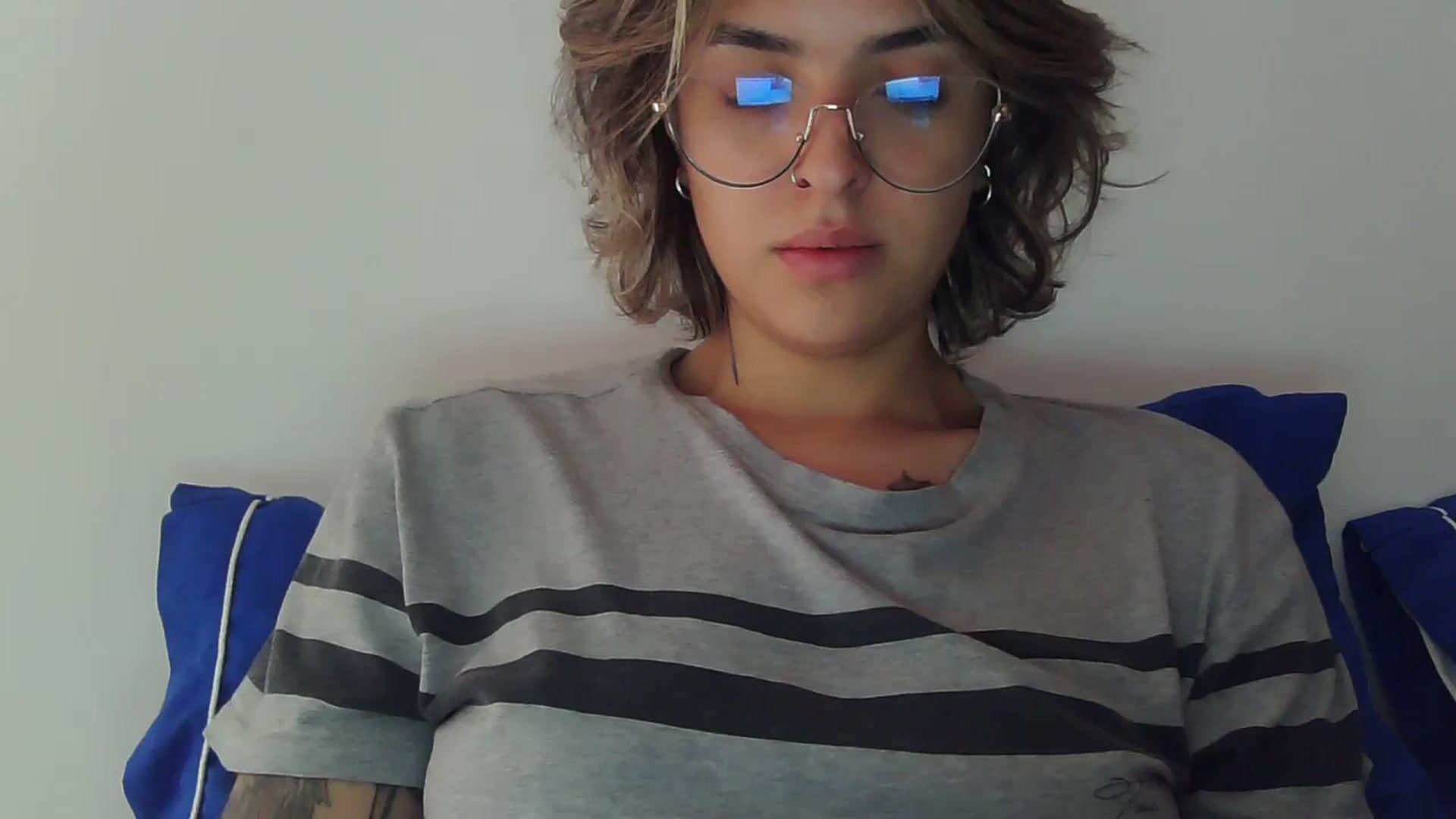 Gallery image thumbnail from fionacarter's myfreecams stream on, 07/11/2023, 15:52 image 3 of 20