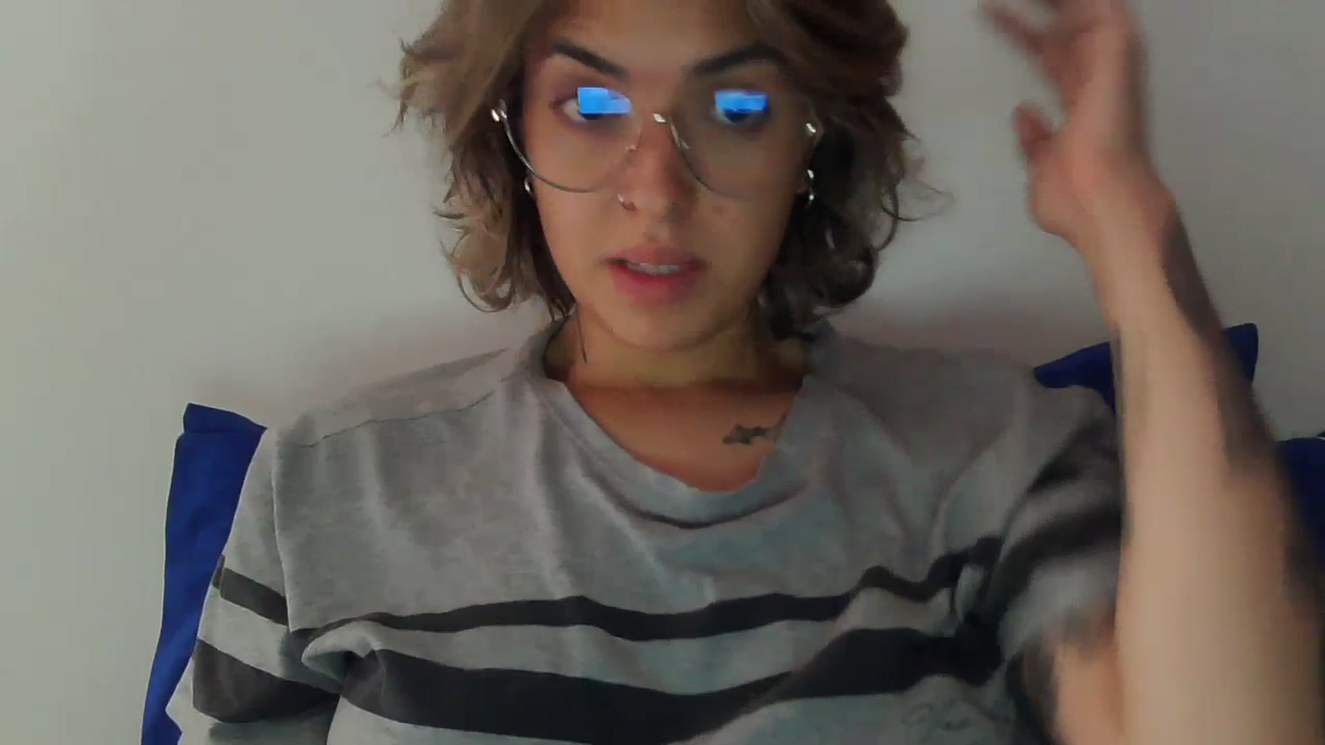 Gallery image thumbnail from fionacarter's myfreecams stream on, 07/11/2023, 16:55 image 7 of 20
