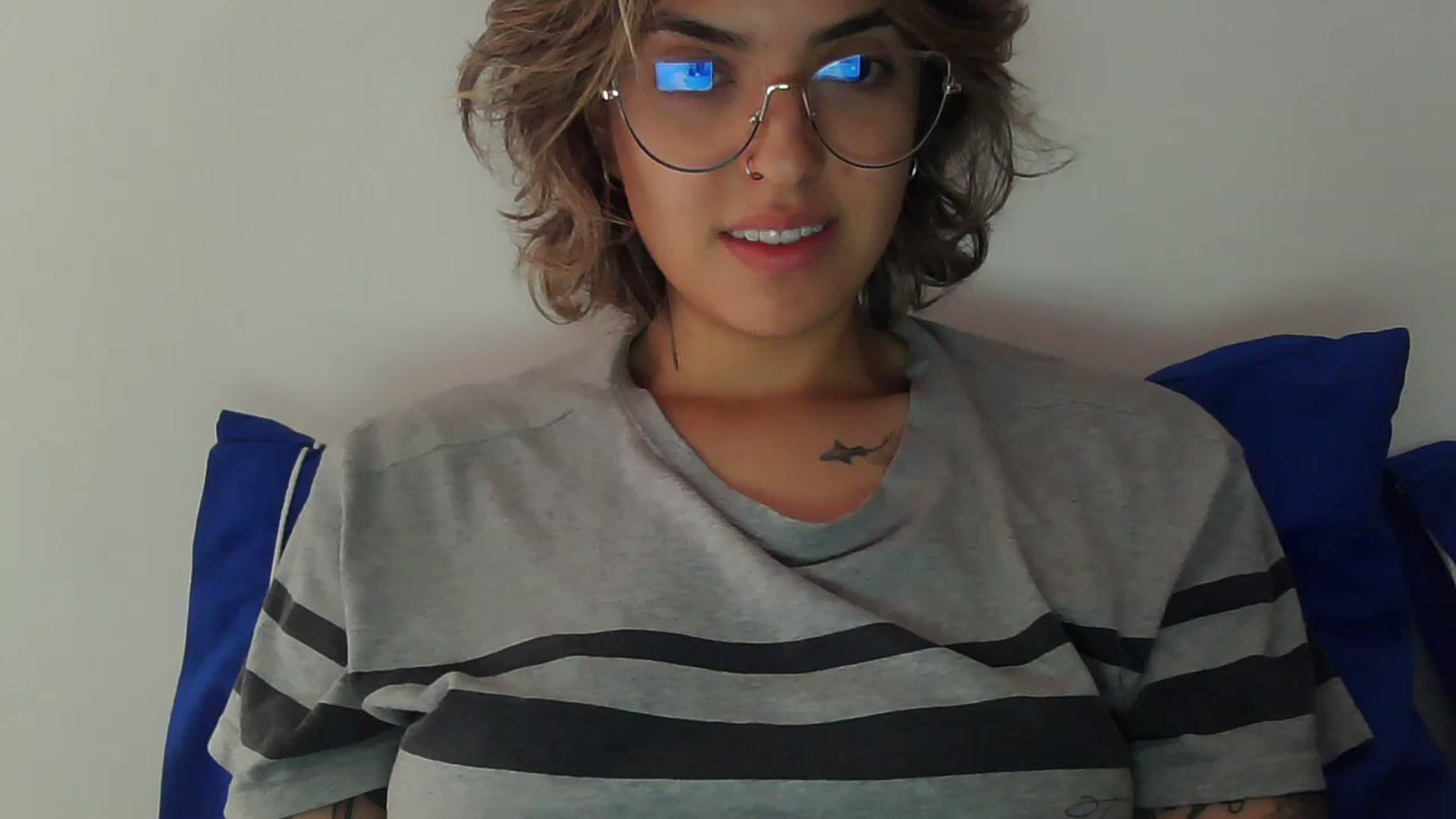 Gallery image thumbnail from fionacarter's myfreecams stream on, 07/11/2023, 16:55 image 8 of 20
