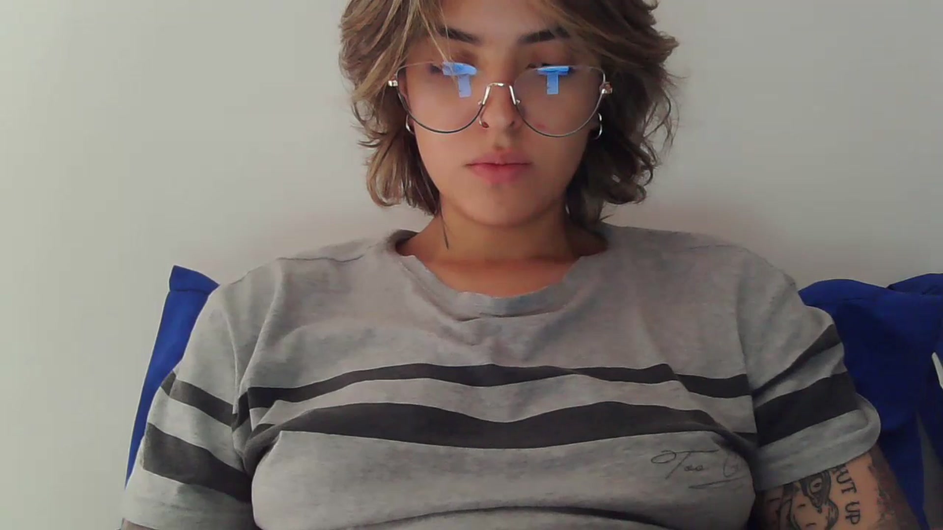 Gallery image thumbnail from fionacarter's myfreecams stream on, 07/11/2023, 17:17 image 18 of 20