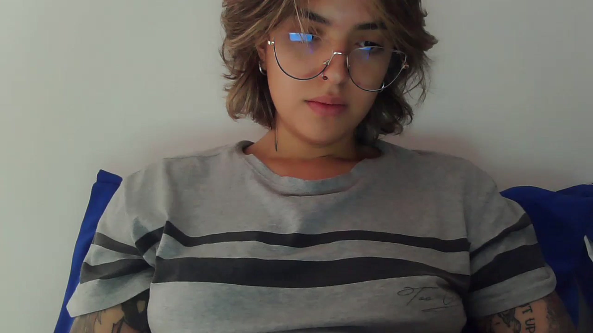 Gallery image thumbnail from fionacarter's myfreecams stream on, 07/11/2023, 17:17 image 5 of 20