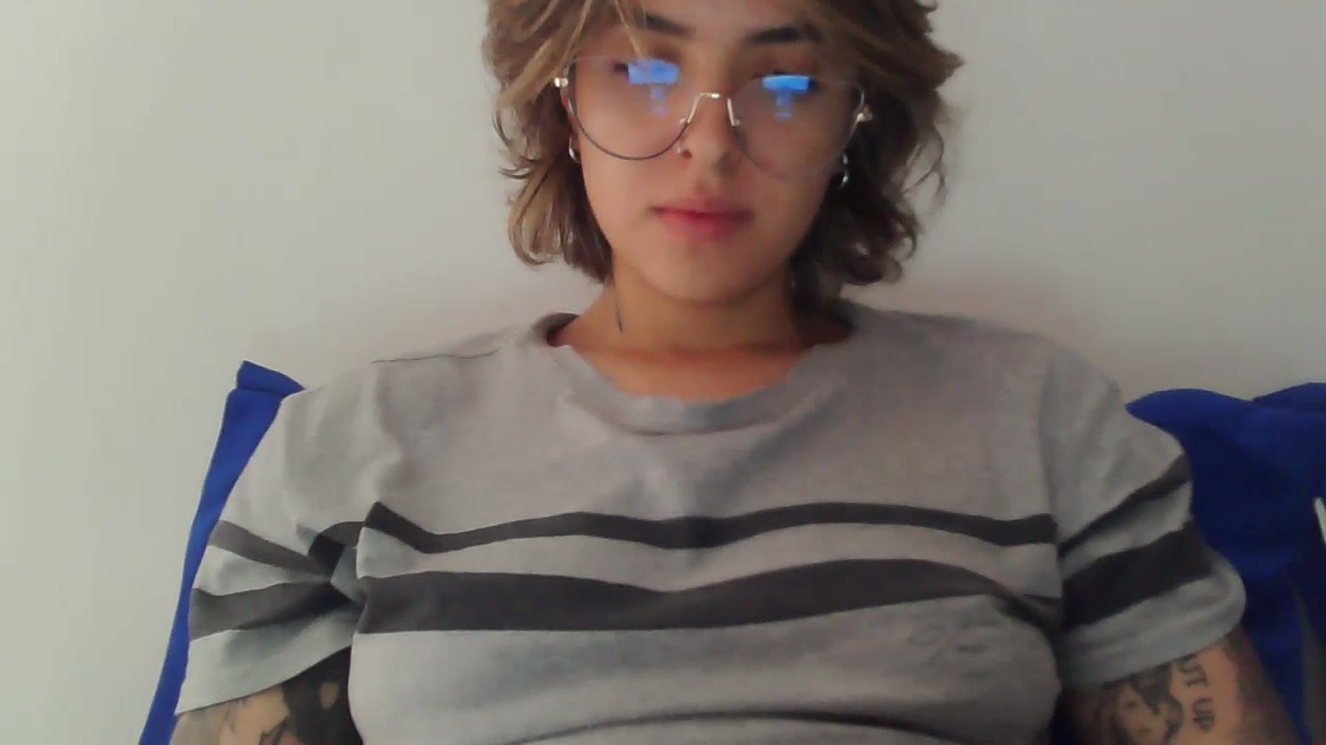 Gallery image thumbnail from fionacarter's myfreecams stream on, 07/11/2023, 17:17 image 13 of 20