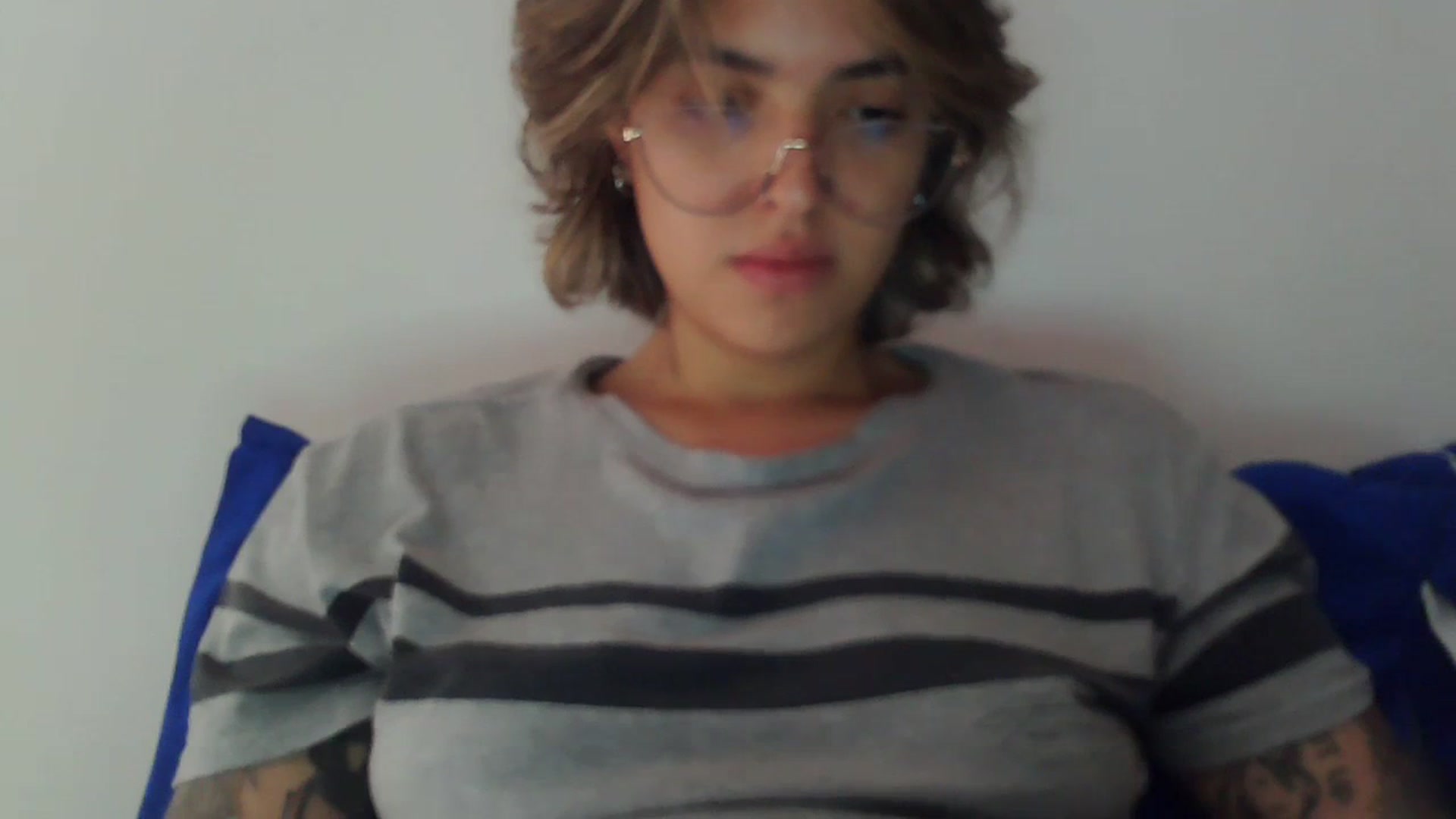 Gallery image thumbnail from fionacarter's myfreecams stream on, 07/11/2023, 17:17 image 8 of 20