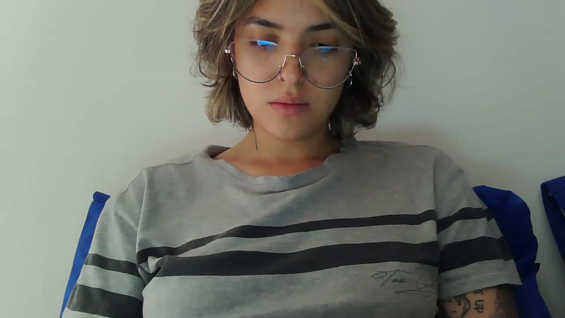 Gallery image thumbnail from fionacarter's myfreecams stream on, 07/11/2023, 17:30 image 19 of 20