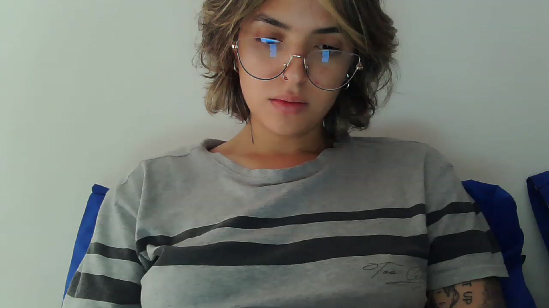 Gallery image thumbnail from fionacarter's myfreecams stream on, 07/11/2023, 17:30 image 18 of 20