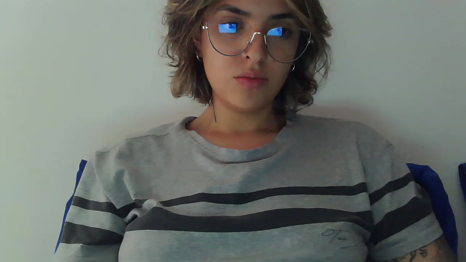 Gallery image thumbnail from fionacarter's myfreecams stream on, 07/11/2023, 17:30 image 8 of 20