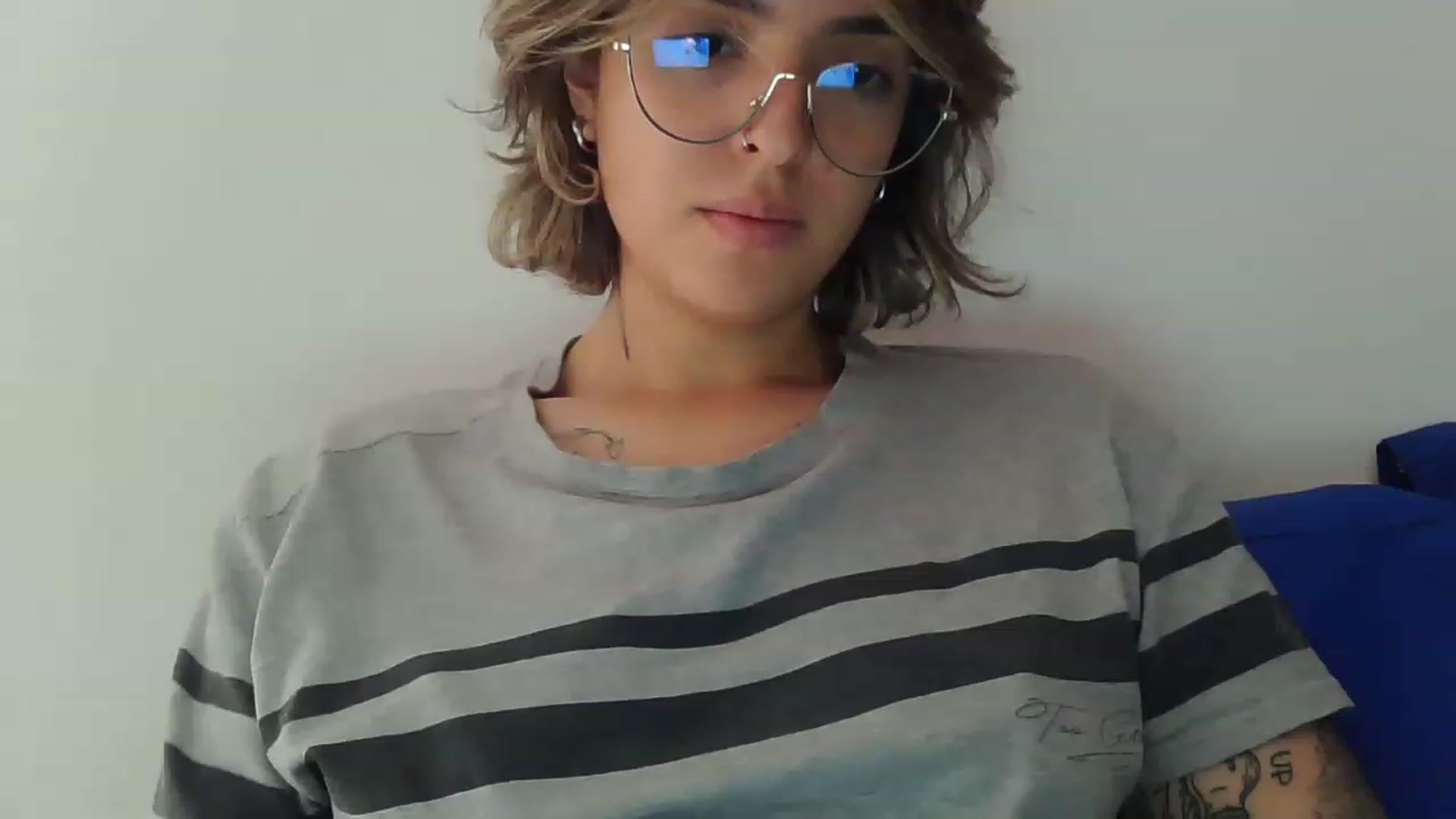 Gallery image thumbnail from fionacarter's myfreecams stream on, 07/11/2023, 18:09 image 5 of 20