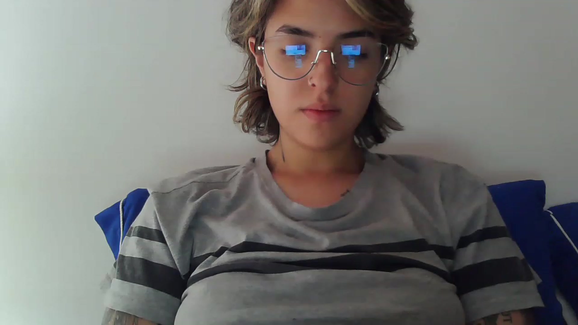 Gallery image thumbnail from fionacarter's myfreecams stream on, 07/12/2023, 17:09 image 19 of 20