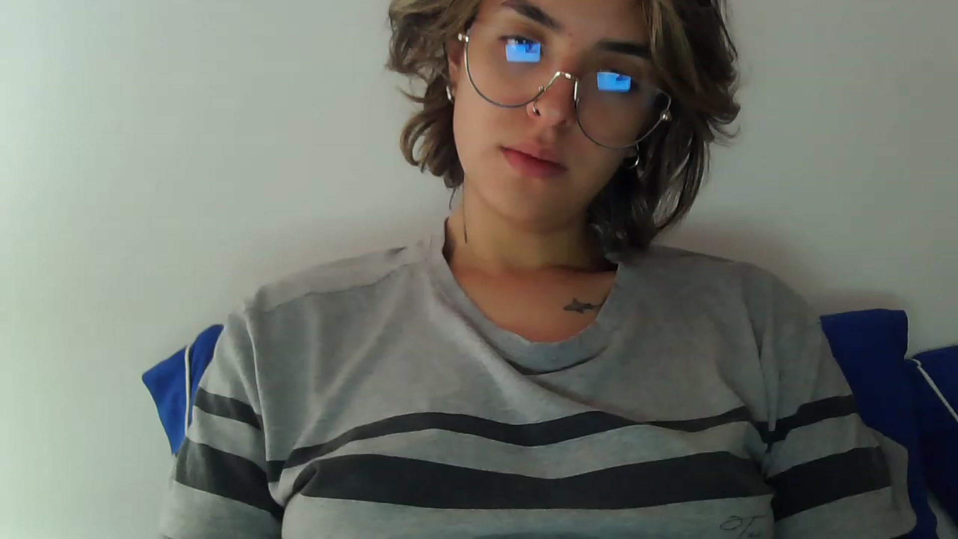 Gallery image thumbnail from fionacarter's myfreecams stream on, 07/12/2023, 17:09 image 7 of 20
