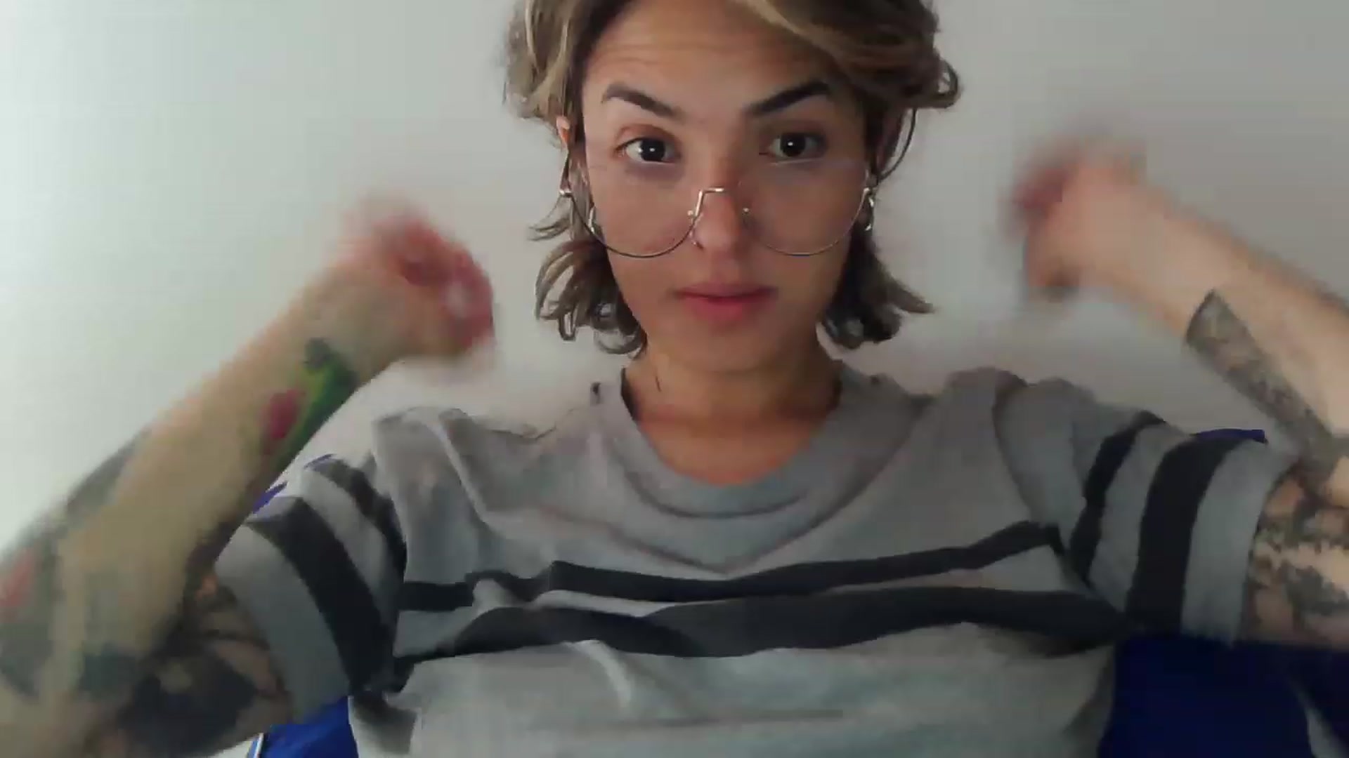 Gallery image thumbnail from fionacarter's myfreecams stream on, 07/12/2023, 17:09 image 18 of 20