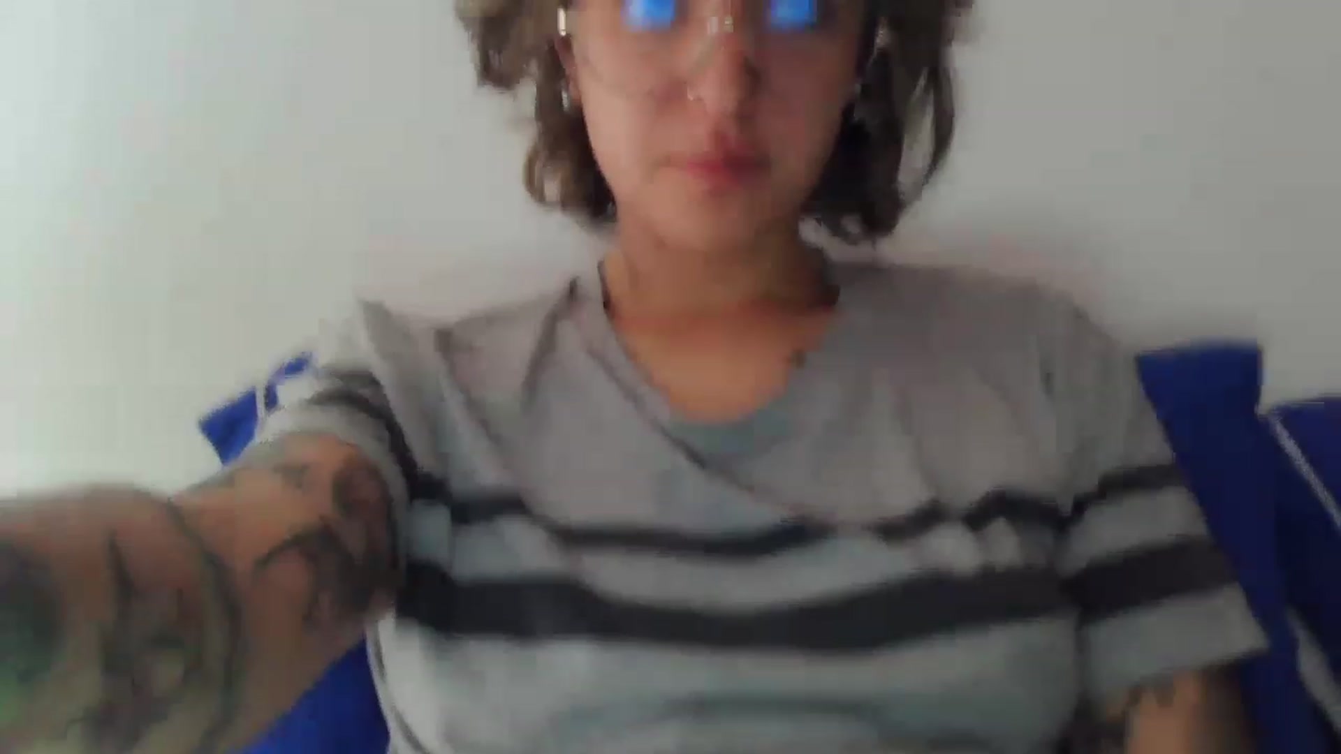Gallery image thumbnail from fionacarter's myfreecams stream on, 07/12/2023, 17:09 image 11 of 20