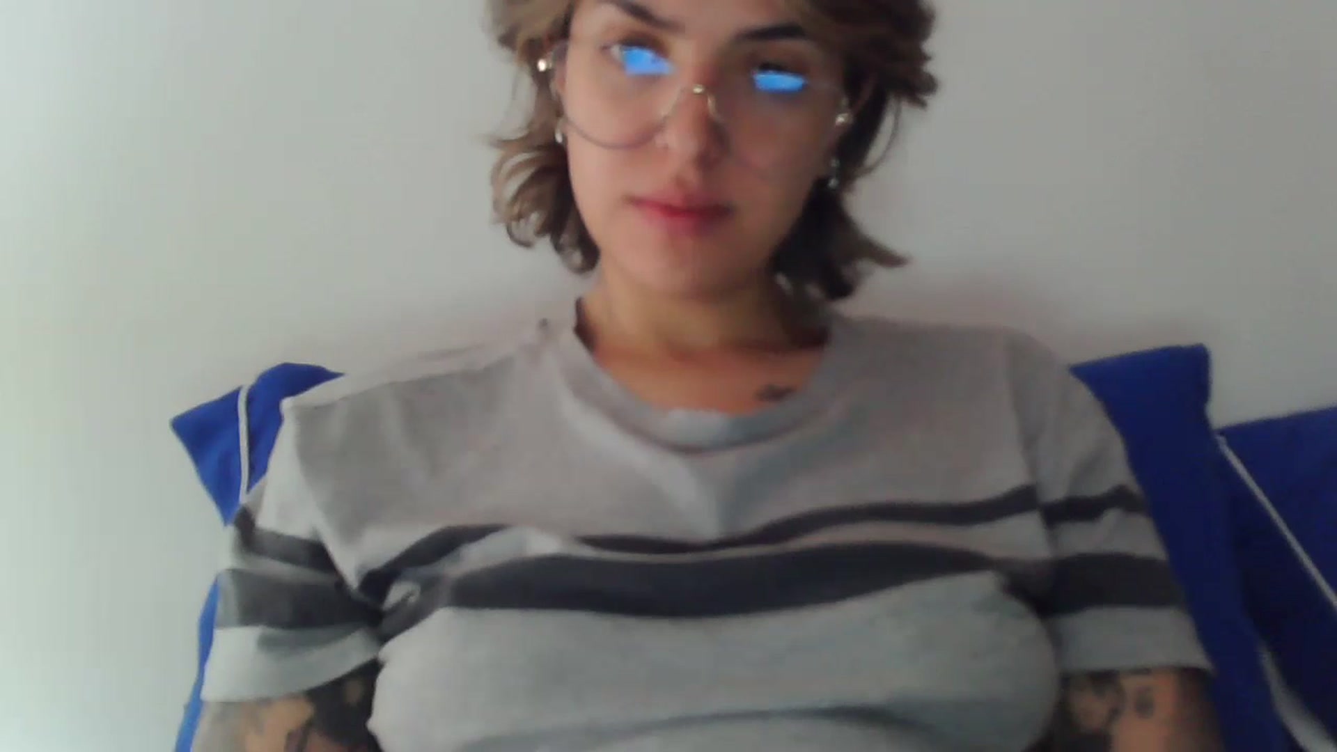 Gallery image thumbnail from fionacarter's myfreecams stream on, 07/12/2023, 17:40 image 14 of 20