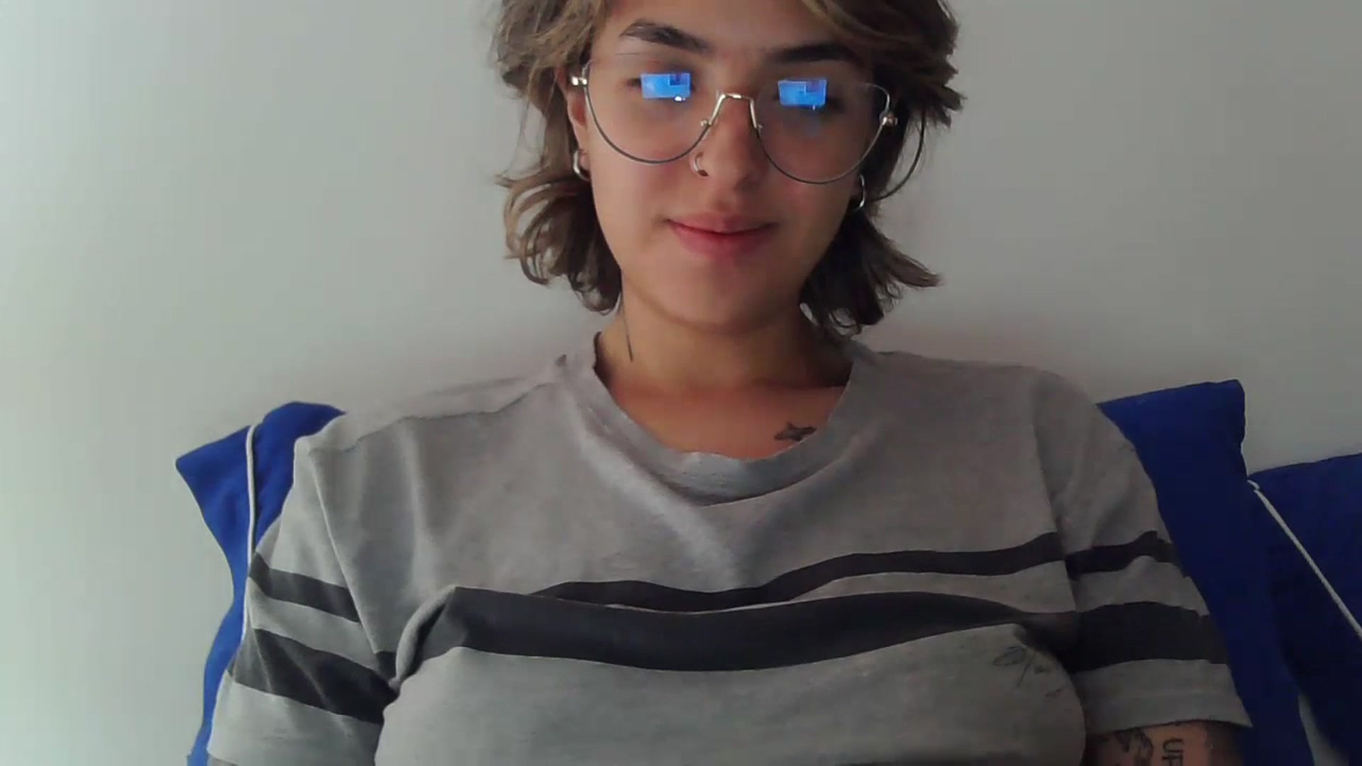 Gallery image thumbnail from fionacarter's myfreecams stream on, 07/12/2023, 17:40 image 11 of 20