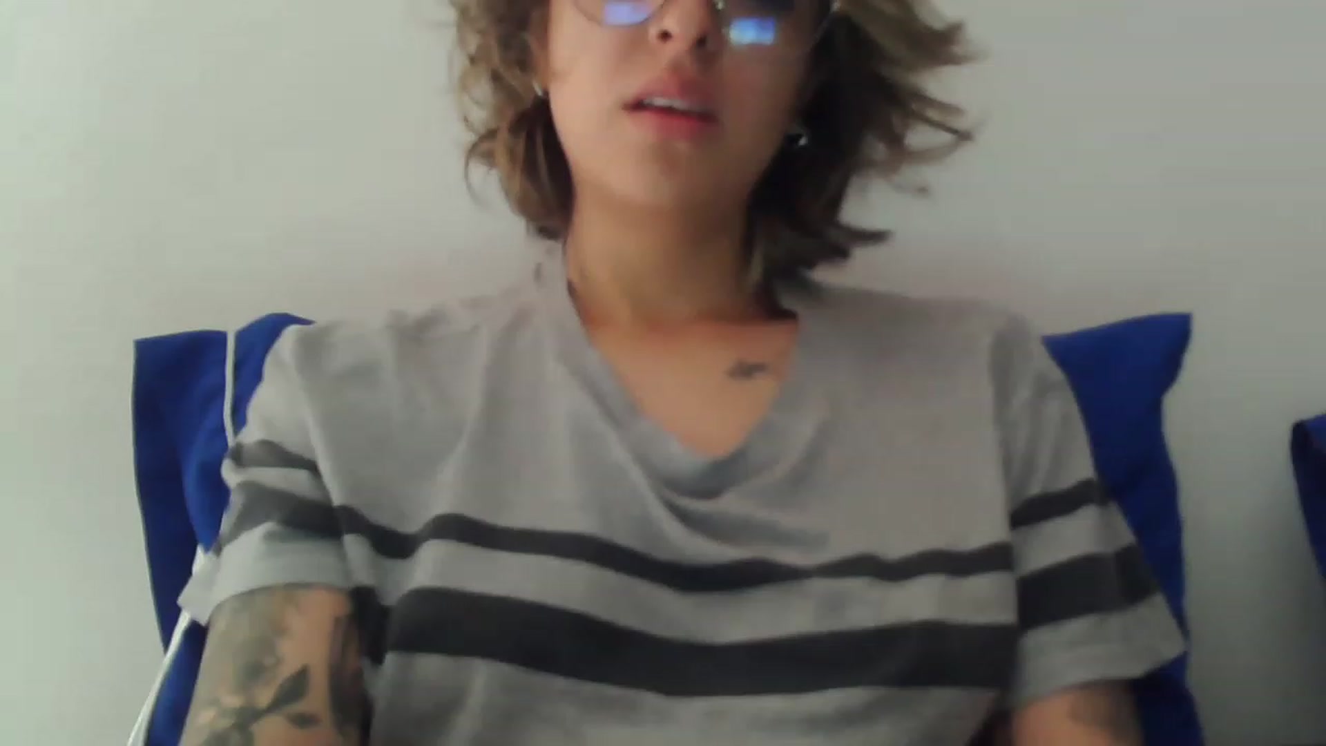 Gallery image thumbnail from fionacarter's myfreecams stream on, 07/13/2023, 16:32 image 12 of 20